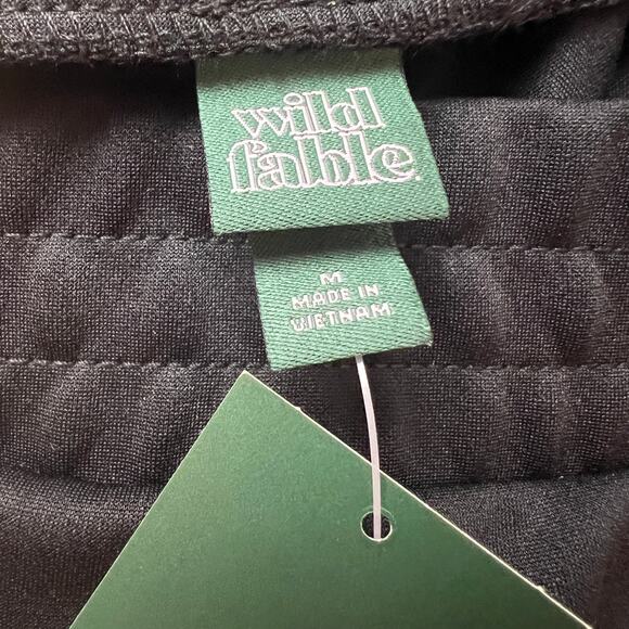 Wild Fable Women's Black and Red High-Rise Track Pants - Size Medium - NWT - Picture 2 of 7